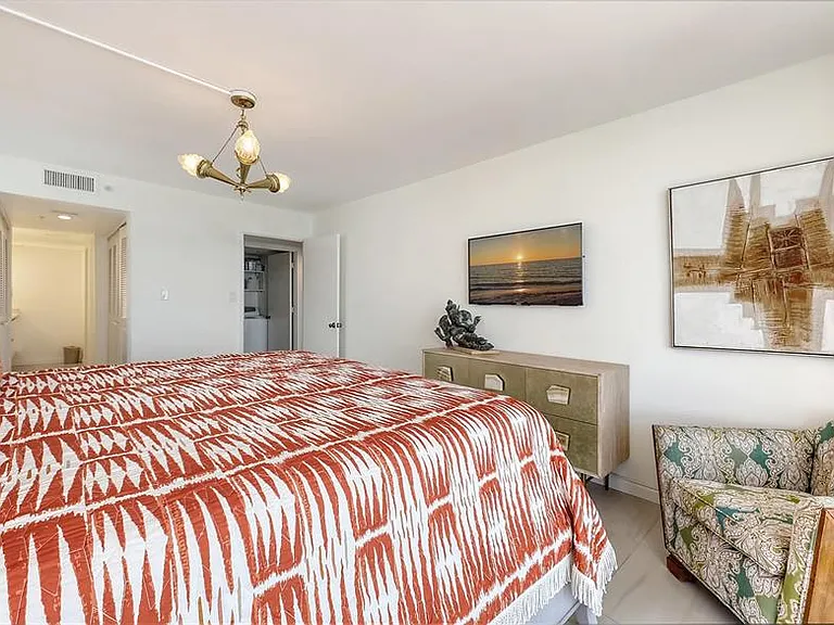 11 Sunset Dr #501 — Photo 25