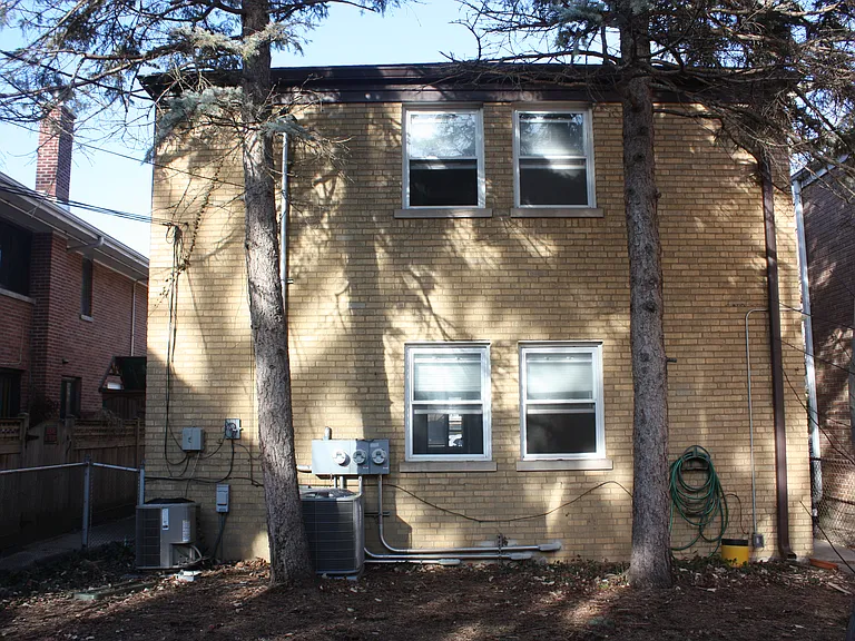 3048 Central St #1 — Photo 11