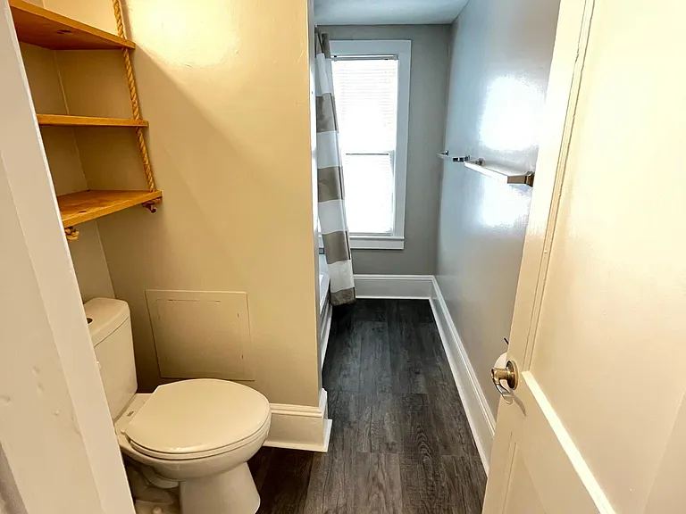 1701 Washington Ave #B — Photo 19