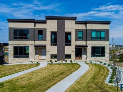 2722 S Oriya Pl, Sioux Falls, SD, 57106