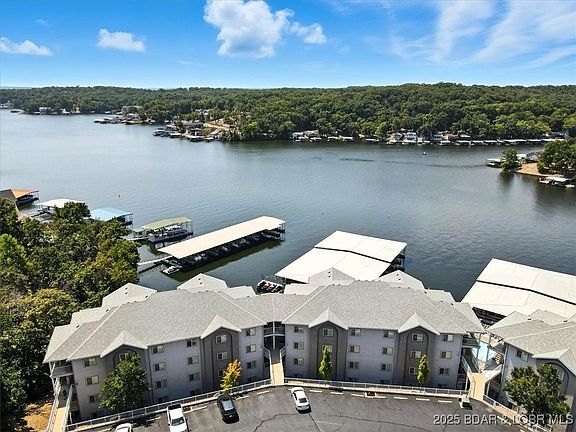 2nd image of 20205 Forest Point Dr #122