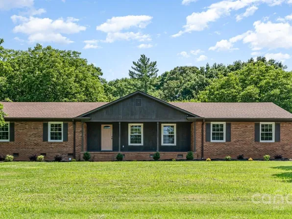 9410 Mountain Aire Cres, Charlotte, NC 28214