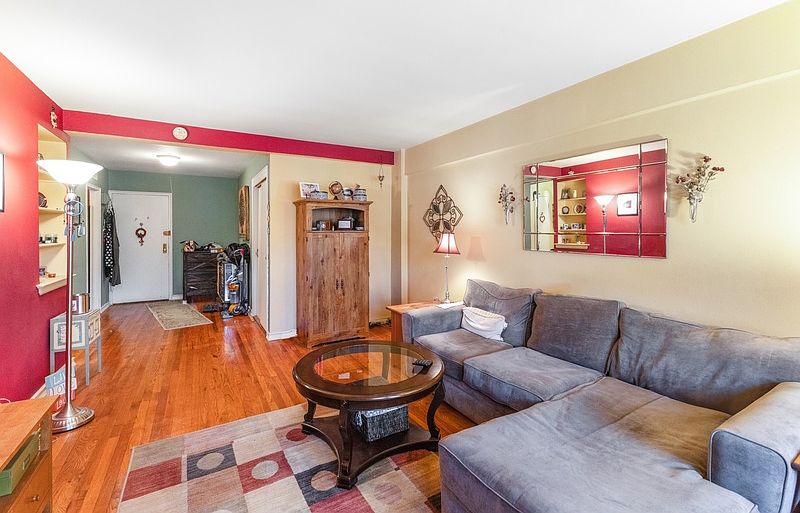 1st image of 212-4 73rd Ave #3O
