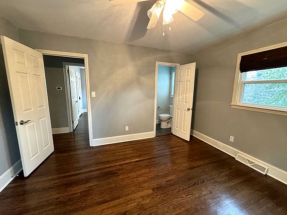 4th image of 4001 Winfield Dr
