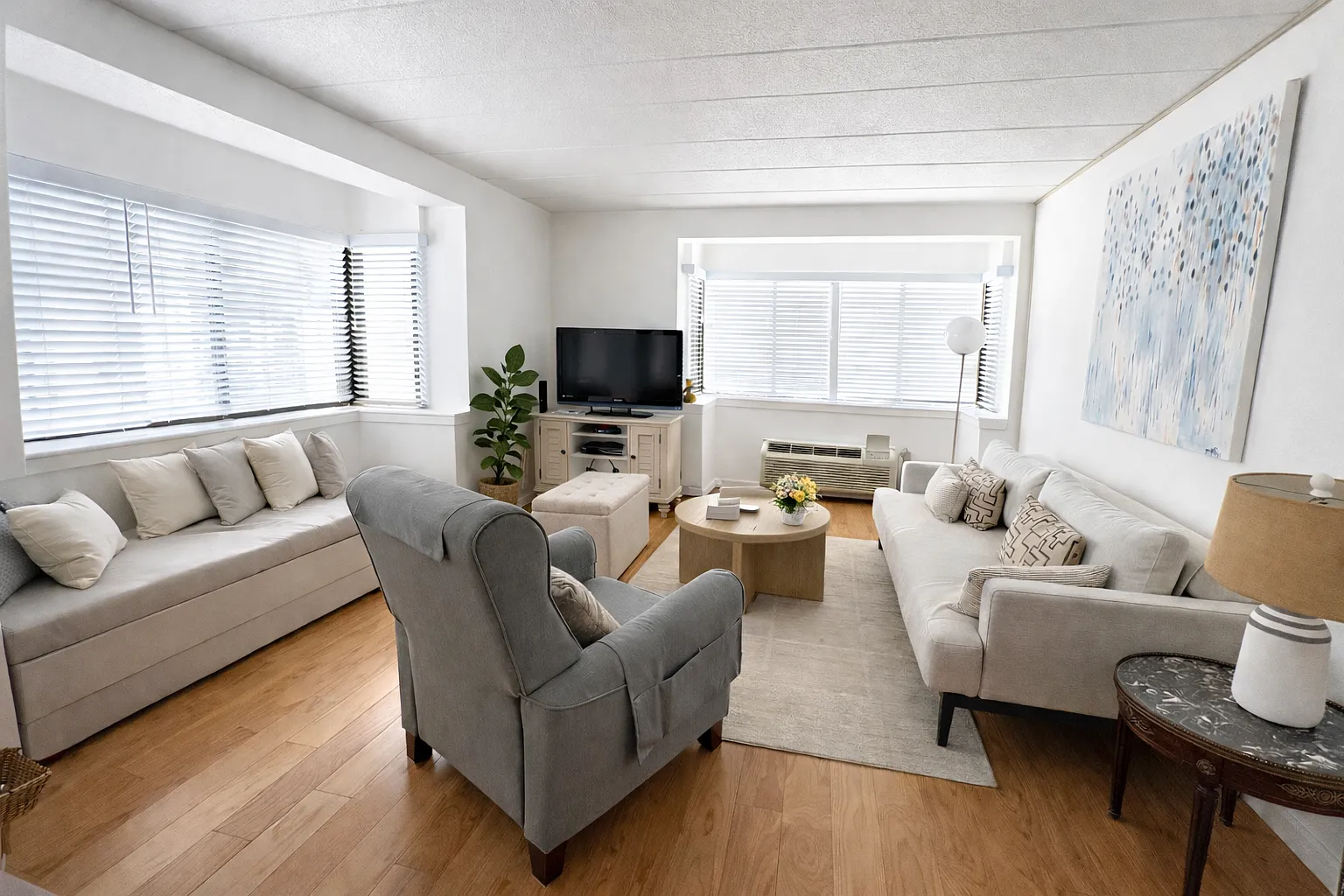 5 Linden St — Photo 1