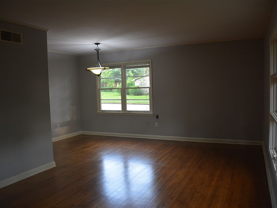 1st image of 4868 Welchshire Ave