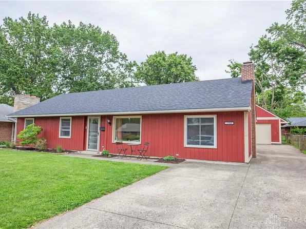 3718 Endover Rd, Dayton, OH 45439