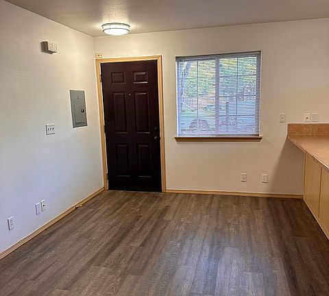 5th image of 5313 NE 66th Ave #H62