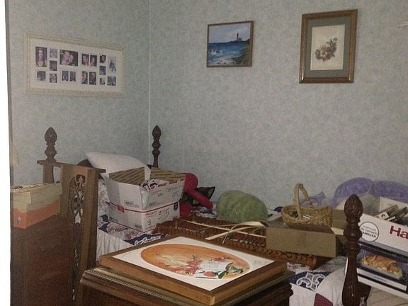 xtra bed/sew/laundry rm