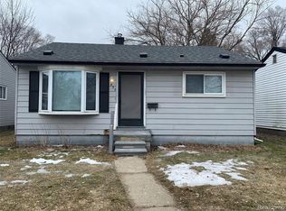 832 E Dallas Ave, Madison Heights, MI 48071