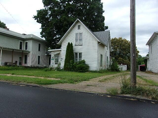 2nd image of 329 N Main St