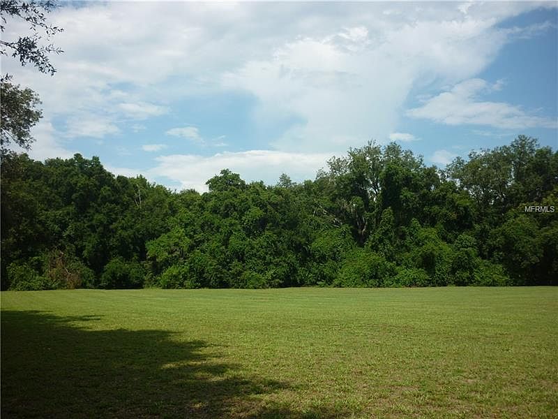 2nd image of 11315 N Us Highway 301