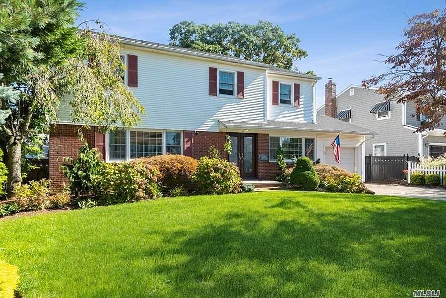 1st image of 85 Burtis Ave