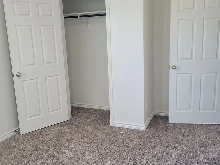 2329 Zanoletti Dr — Photo 50