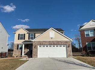 42166 Dorrington Dr, Sterling Heights, MI 48313