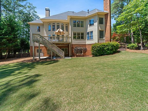 3rd image of 3865 Grey Abbey Dr
