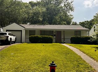 7625 Locust St, Kansas City, MO 64131