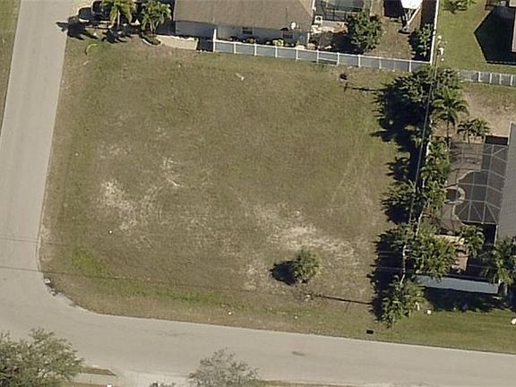 5th image of 1620 SE 6th St
