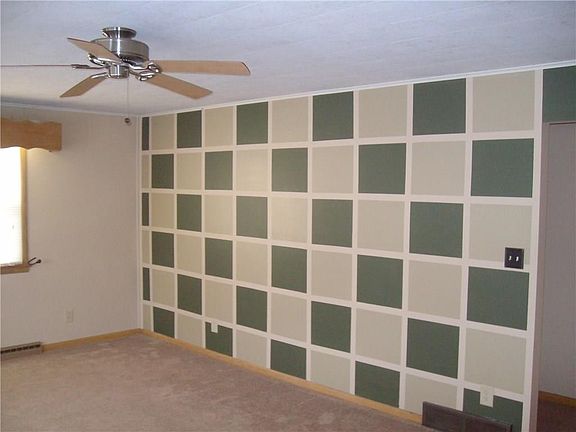 3rd image of 235 Hillcrest Ct