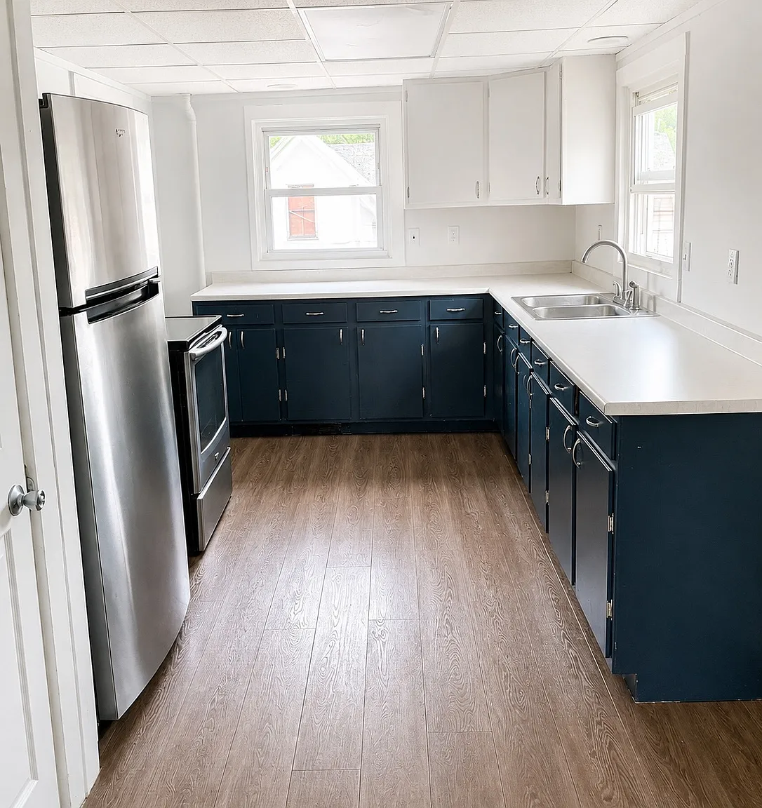 3 bed, 700 sqft, $2,000 — Photo 1