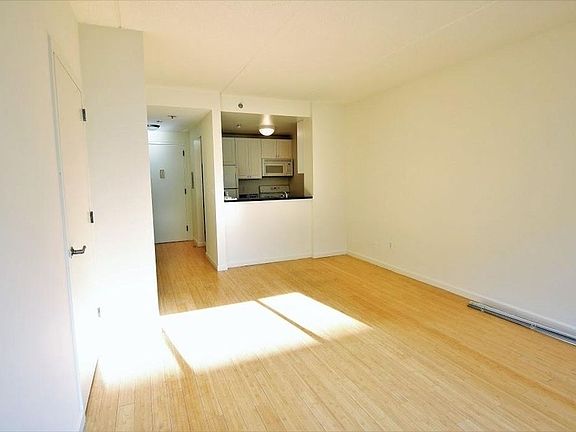 3rd image of 1955 1st Ave APT 436