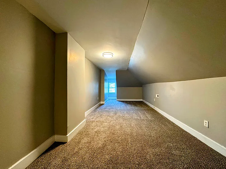 111 Dakota Ave — Photo 15