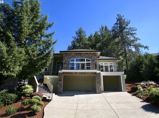 2907 Summit Sky Blvd, Eugene, OR 97405
