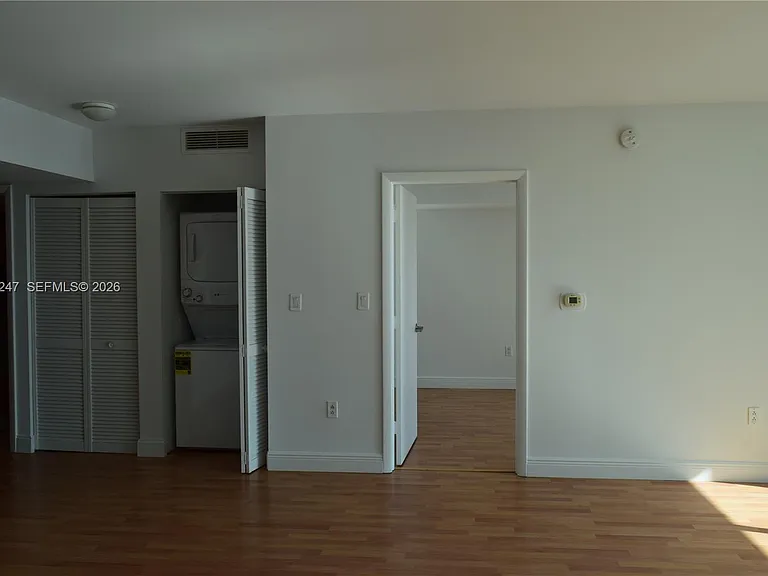1800 N Bayshore Dr #2310 — Photo 25
