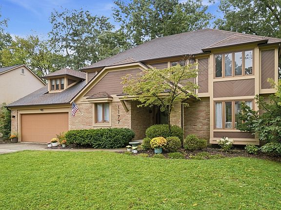 2nd image of 1177 Forest Glen Rd
