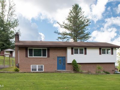 7324 White Pine Cir, Bristol, VA, 24202