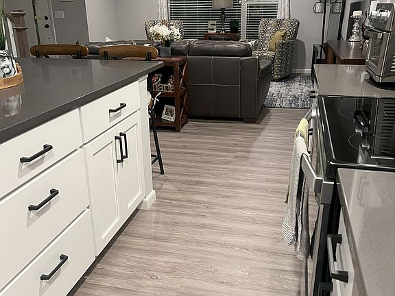 5th image of 6008 Minong Ln