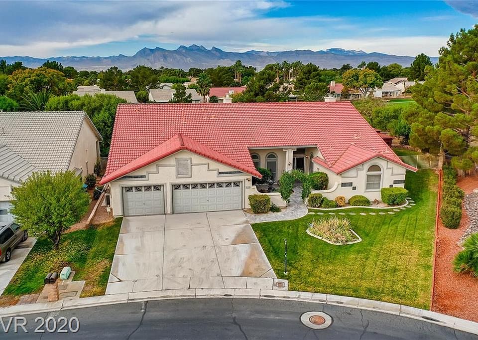 1st image of 5113 Desert Lily Ln