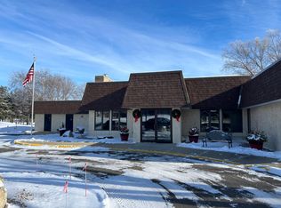 250 Freemont Ave SE APT 136, Hutchinson, MN 55350