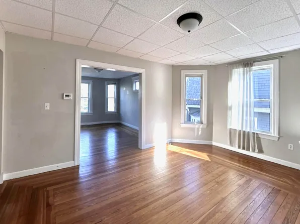 14 Dow St #2, Somerville, MA 02144