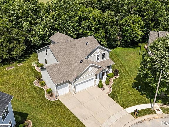 3rd image of 500 Frost Ct
