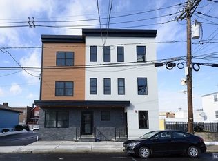 765 Humboldt St, Secaucus, NJ 07094