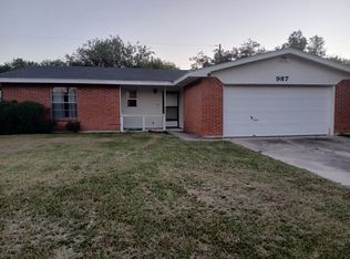 987 Blue Bonnet Dr, Harlingen, TX 78550