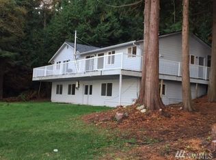 3611 NE Crossett Way, Hansville, WA 98340