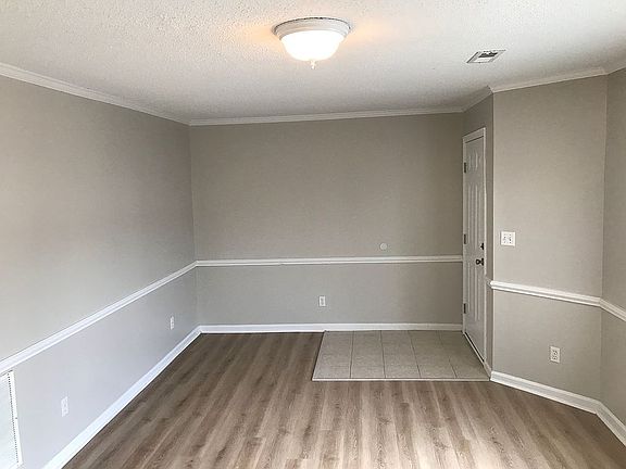 4th image of 3818 Sterling Pointe Dr Unit J3