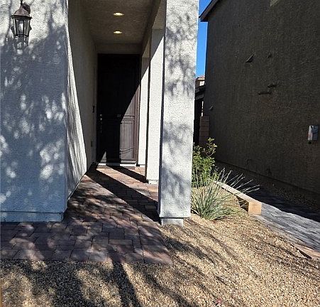 2nd image of 10026 W Meranto Ave
