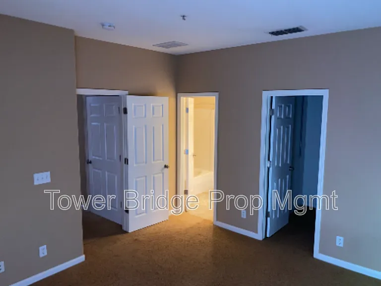 3301 N Park Dr #1411 — Photo 9