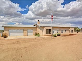 5620 Daisy Ln, Phelan, CA 92371