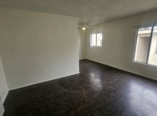 862 W 126th St APT 6, Los Angeles, CA 90044