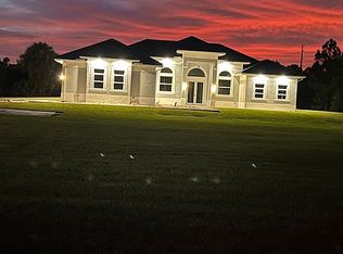 4567 8th St NE, Naples, FL 34120