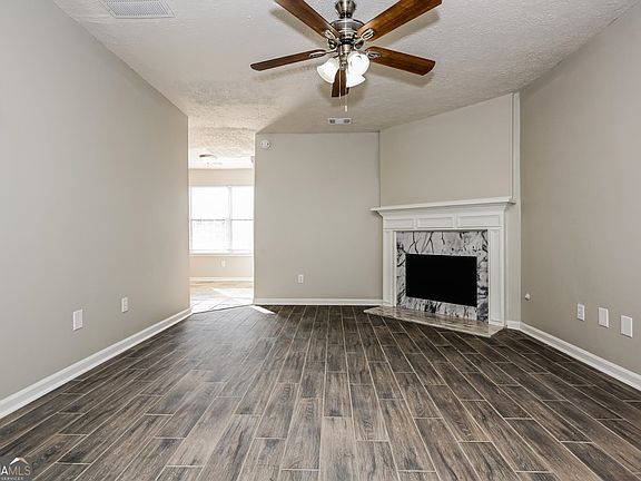 5th image of 846 Terance Ave