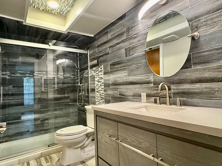 829 Wax Myrtle Ln — Photo 11