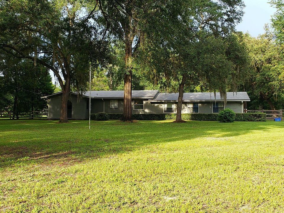 1st image of 410 Arthur Moore Dr