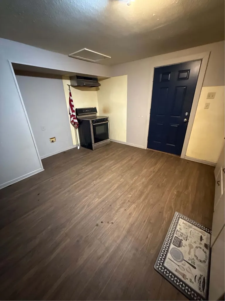Charming 2-Bedroom Home in Athens, TX — Photo 1