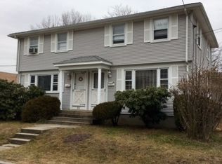 51 Victoria St #TOWNHOUSE, Providence, RI 02909