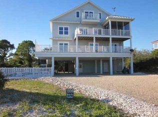 1956 Nautilus Dr, Eastpoint, FL 32328